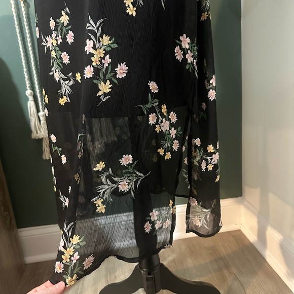 Lola Grace Black Floral Dress with Adjustable Straps Size M 🦄 - Picture 5 of 5